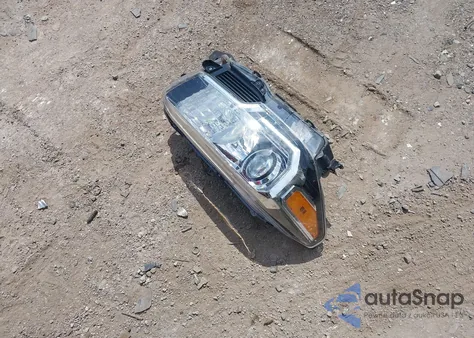 2017 Toyota Tacoma Trd Off Road z USA, uszkodzony, nr VIN 3TMCZ5ANXHM118561